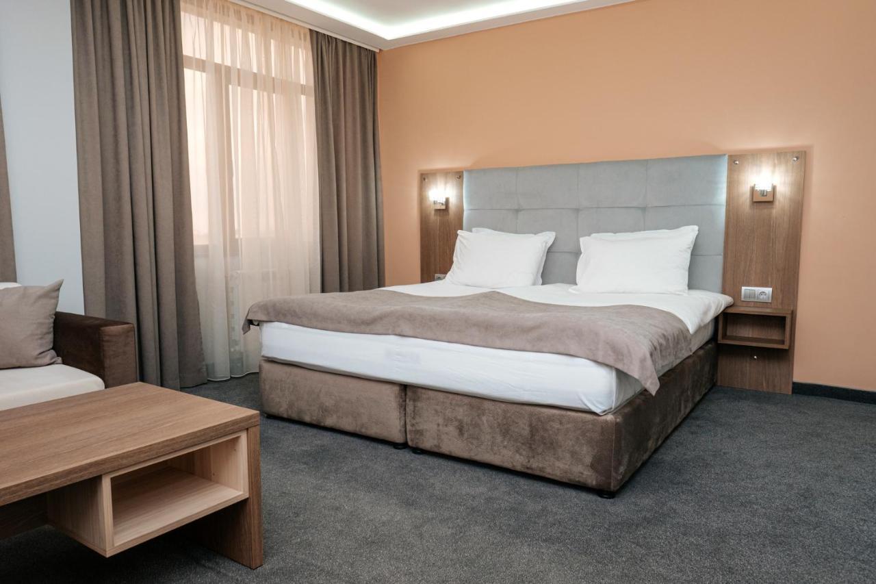 Hotel Tundzha - Renovated! Yambol Exteriér fotografie
